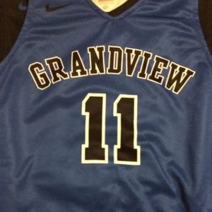 Meet your Posher, Angelia